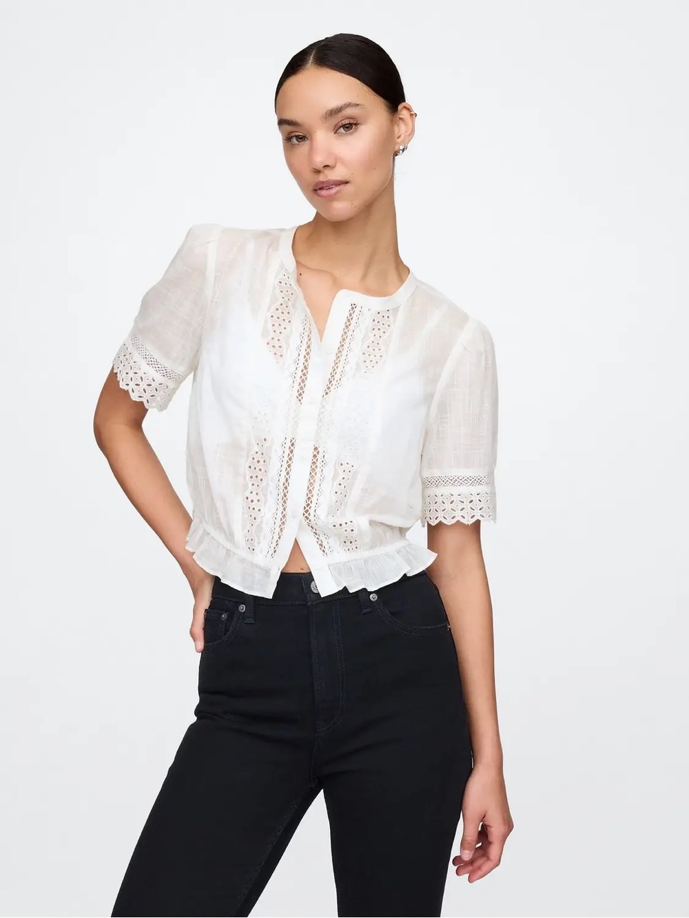 GAP Lace Trim Shirt with Eyelet Details on New Off White (Similar style to Doen)